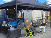 Une tonnelle pliable comme prolongement de votre food truck!