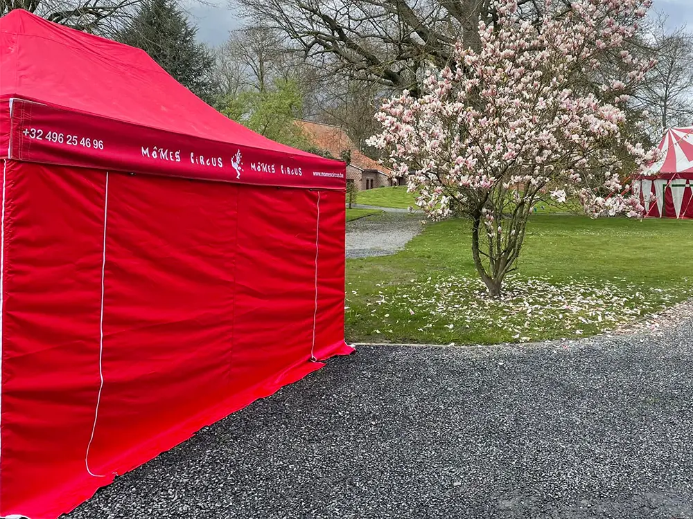 Momes Circus rode vouwtent gepersonaliseerde afneembare banner
