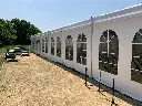 Zijaanzicht kadertent 6x18 meter