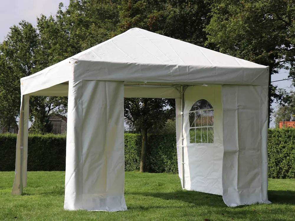 Zijwand met deuropening
