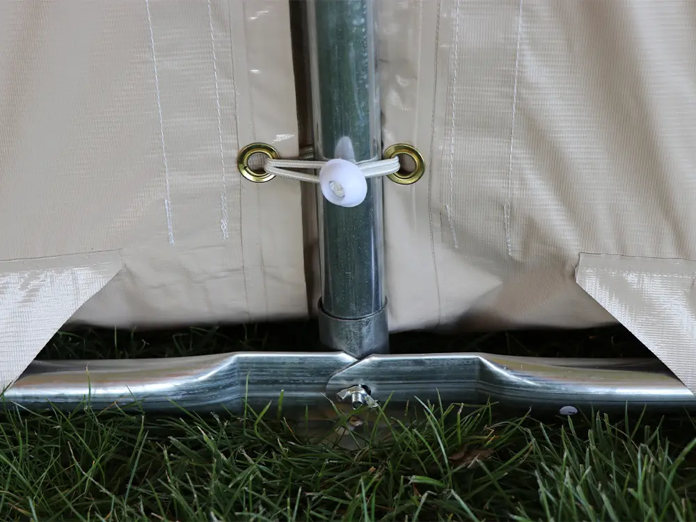 Optionele grondframe‑uitsparingen bij pvc pro 50 partytent 4x10 m