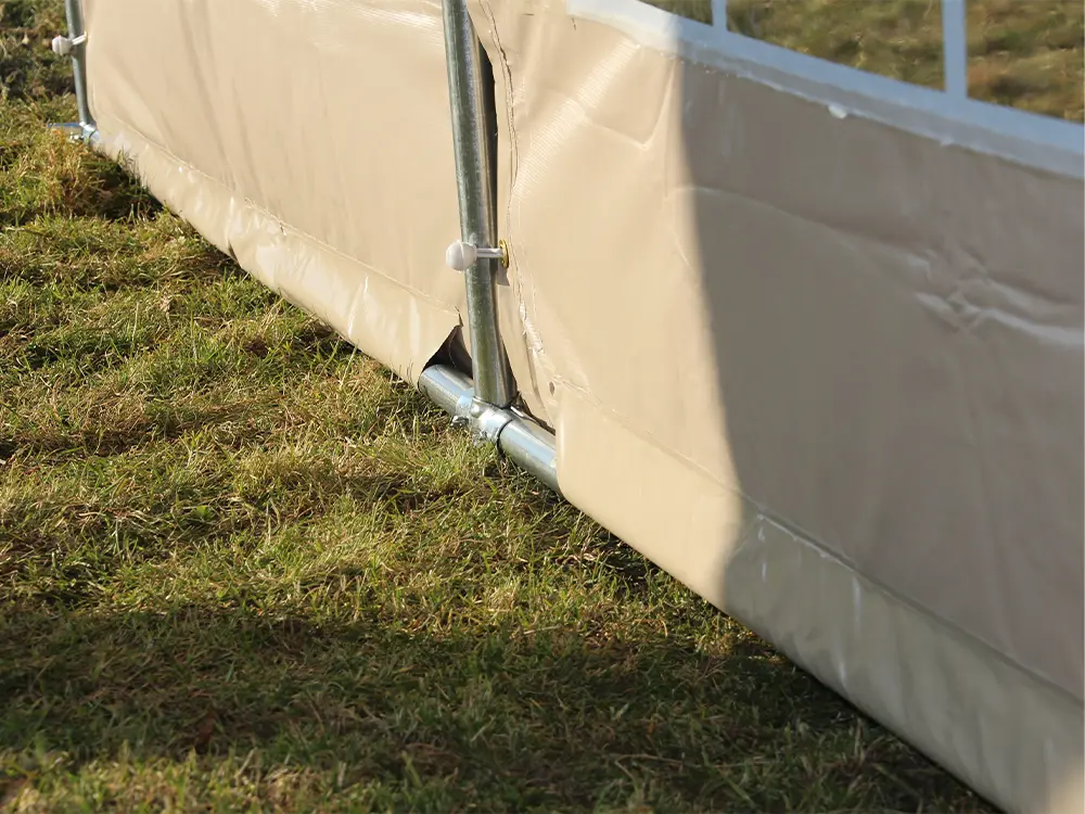 Grondframe schuift in de zijwanden