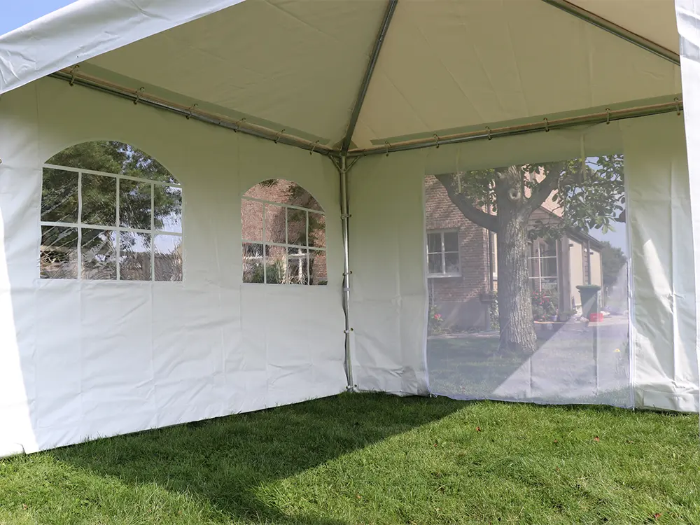 Binnenaanzicht witte feesttent 3x3 pvc pro 50