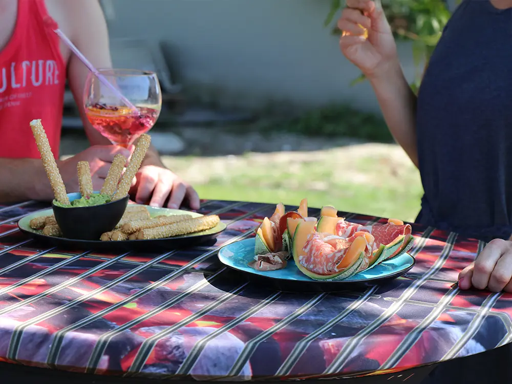 Couvre-plateau imprimé pour table haute