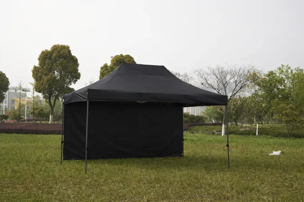 Fin de série: tente pliante 3 x 4,5 m Solid 30 noir