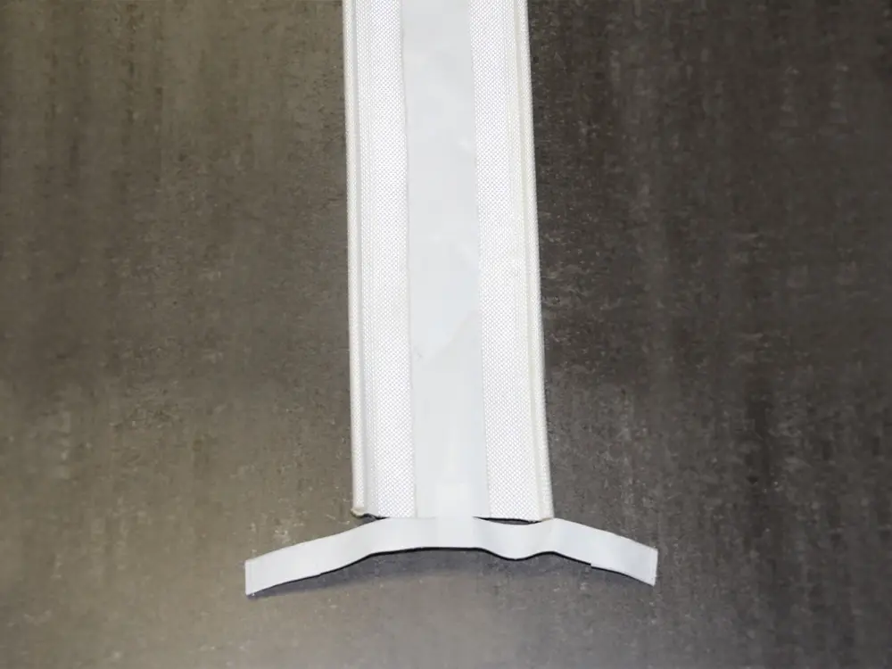 Bande de connexion tente pagode