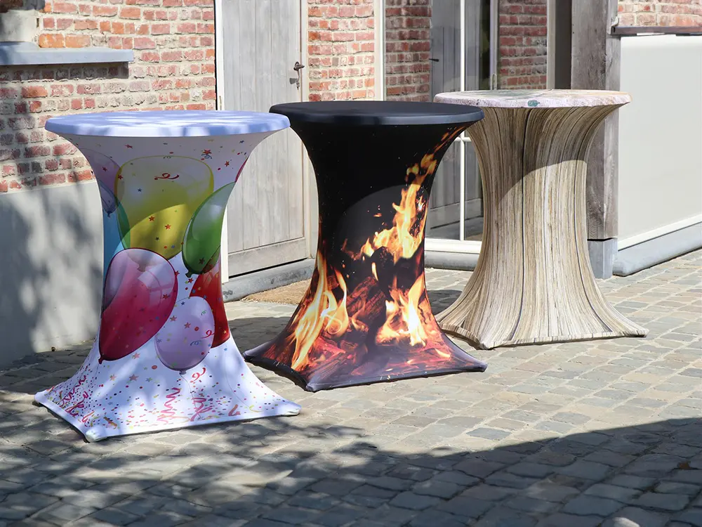 Fin de série : housse stretch design pour table haute 