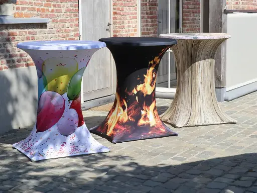 Fin de série : housse stretch design pour table haute 